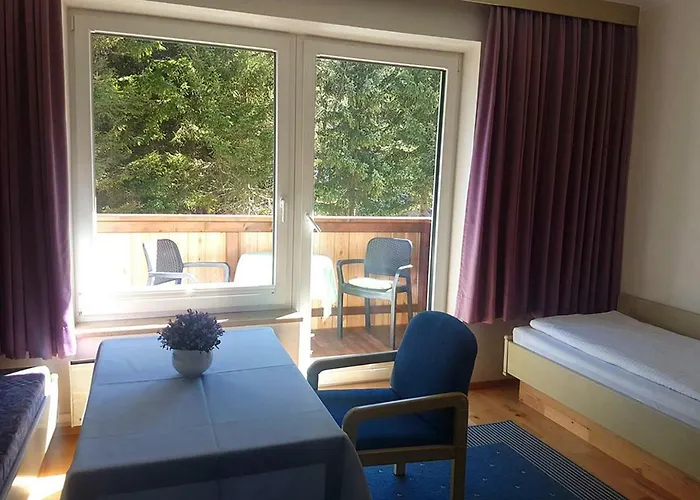 Comfort Rooms Bruckner Hotel 2*